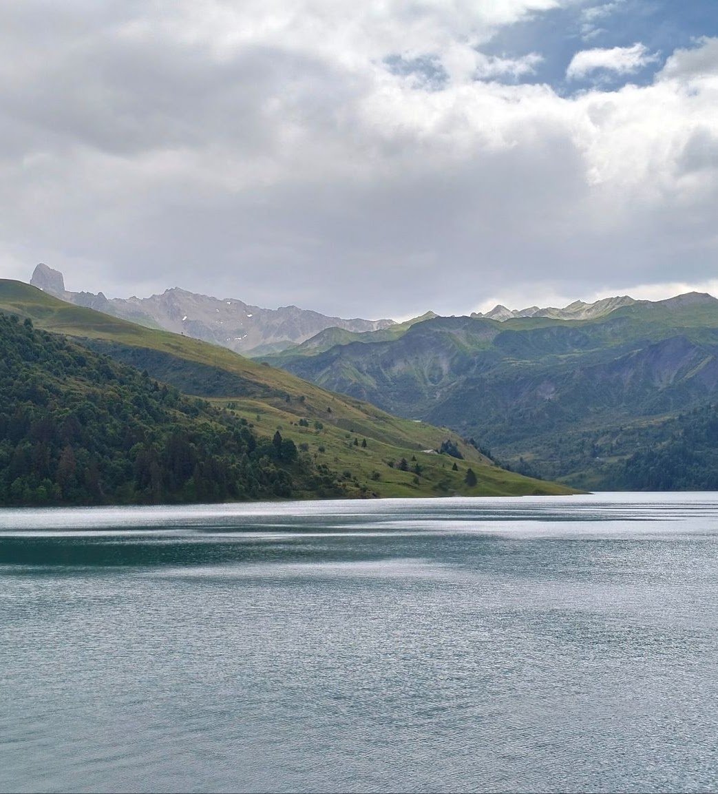 Lago alpino